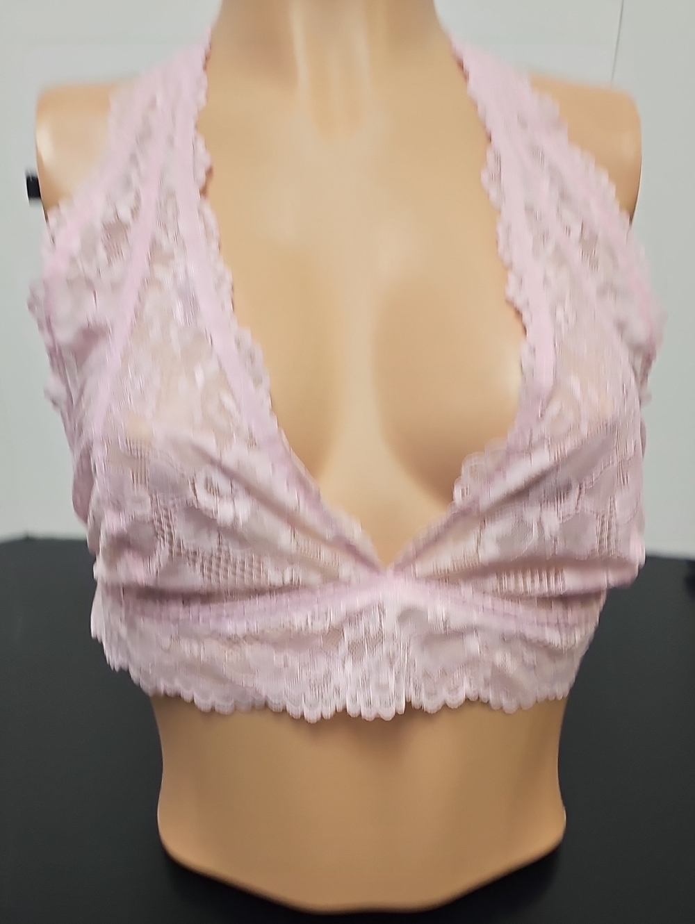 Savage X Fenty Light Pink Lace Halter Bralette